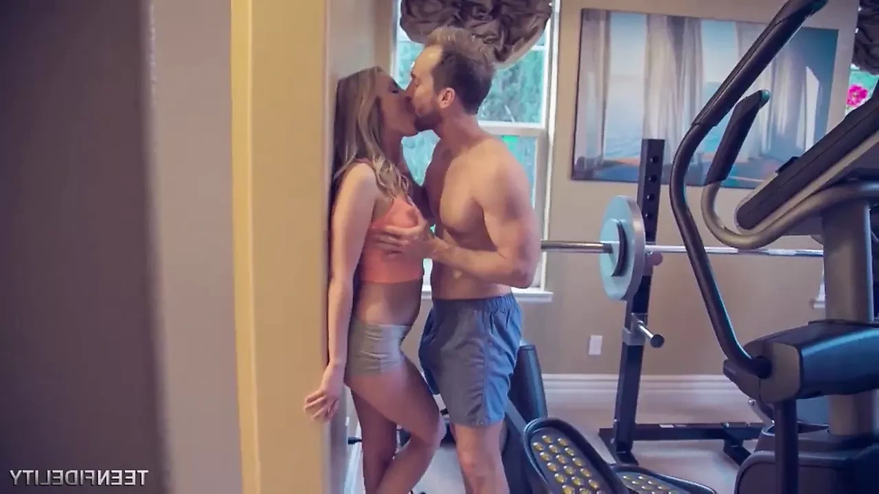 Karla Kush - 异性相吸