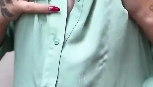 Big Ass Brazilian Girl Swallow All the Cum