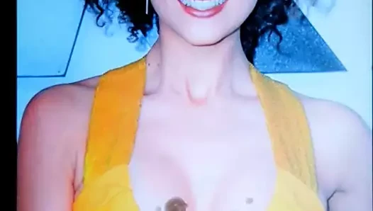 Nathalie emmanuel boşalmak haraç