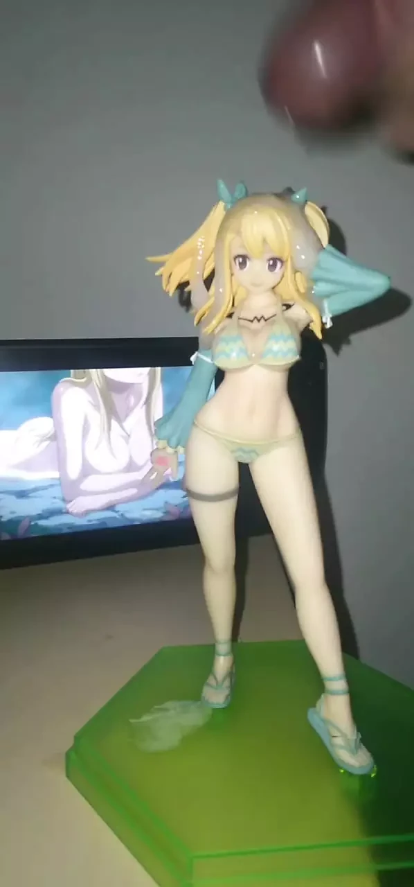 Lucy Heartfilia cumtribute