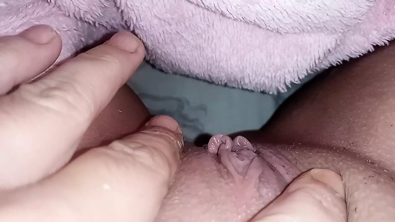 Playing with pussy