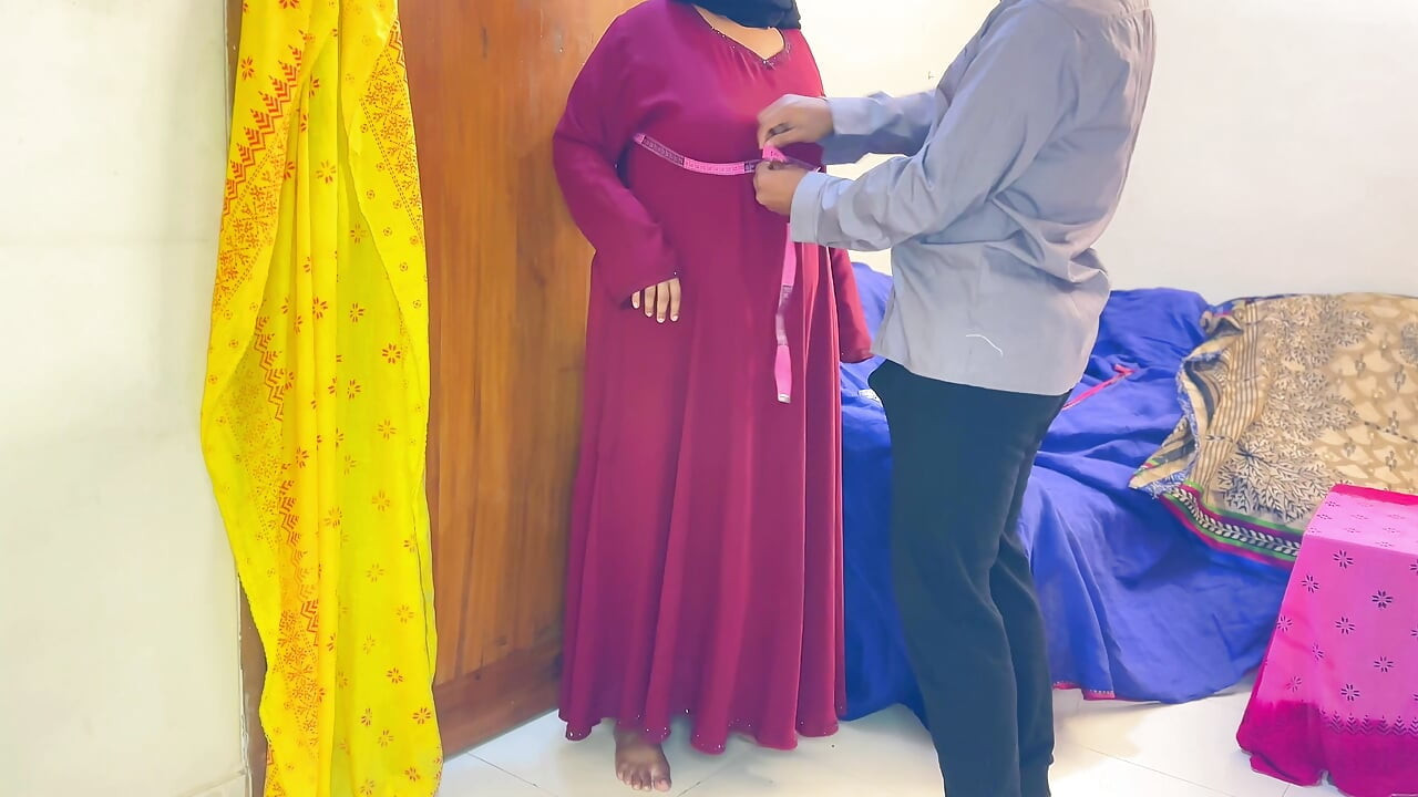 Desi Big Ass Stepaunty Fucked by Tailor in Shop Part 2