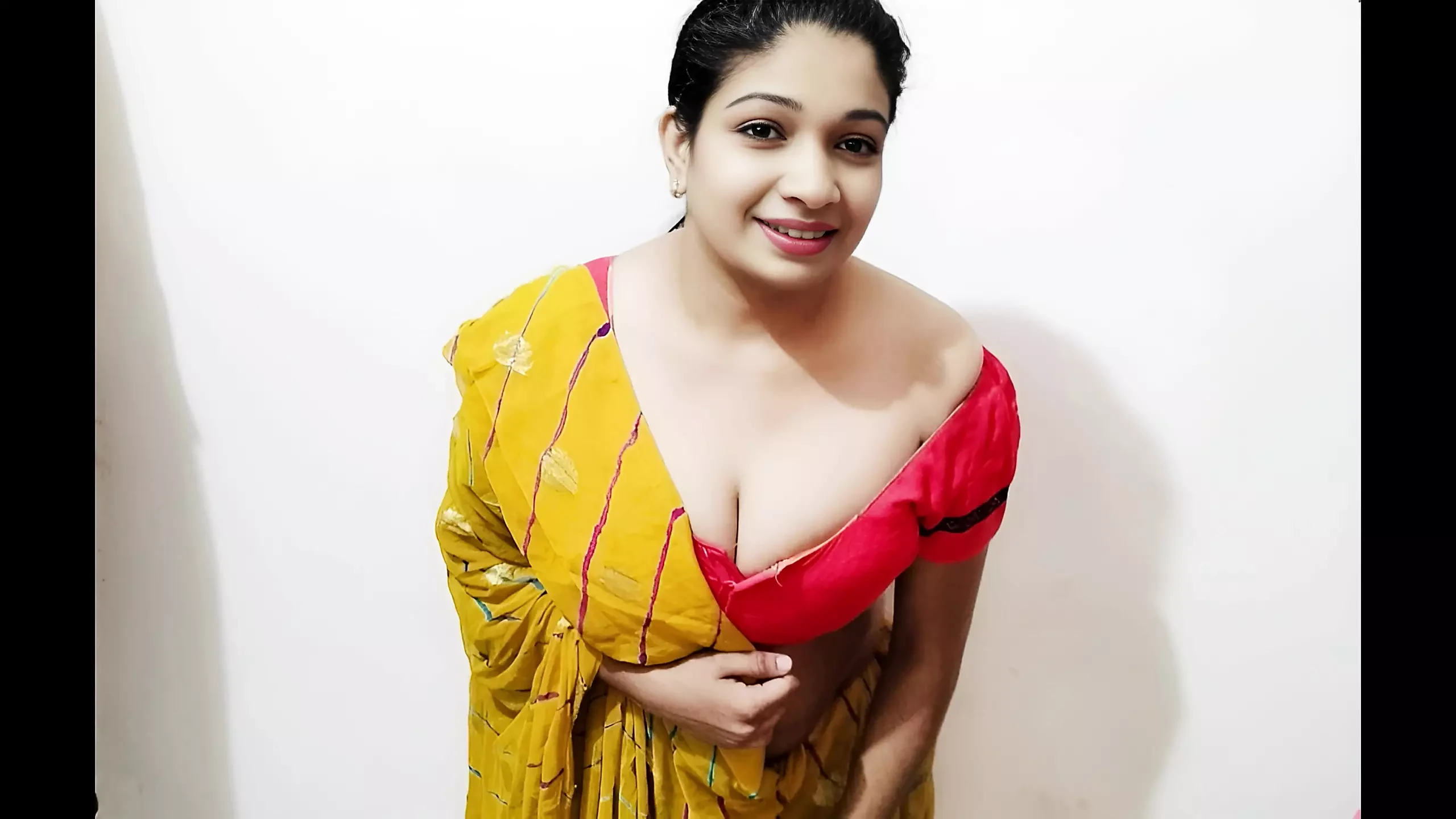 Bhabhi ne devar ko hastmaithun karte hue pakara avishvasniy roop se junooni seks, xxx desi ganv porn