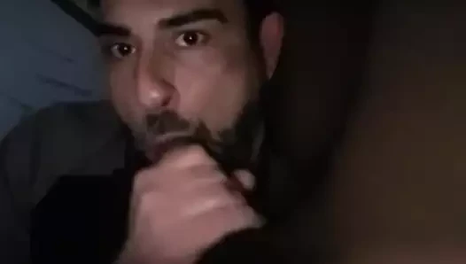 Sein Suce porn video – Je suce un black en manque de bonnes bouches