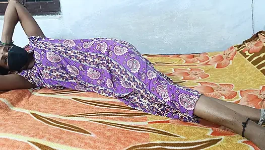 Indische heiße ehefrau selbstgedrehte doggystyle ficken, abspritzen zusammenstellung