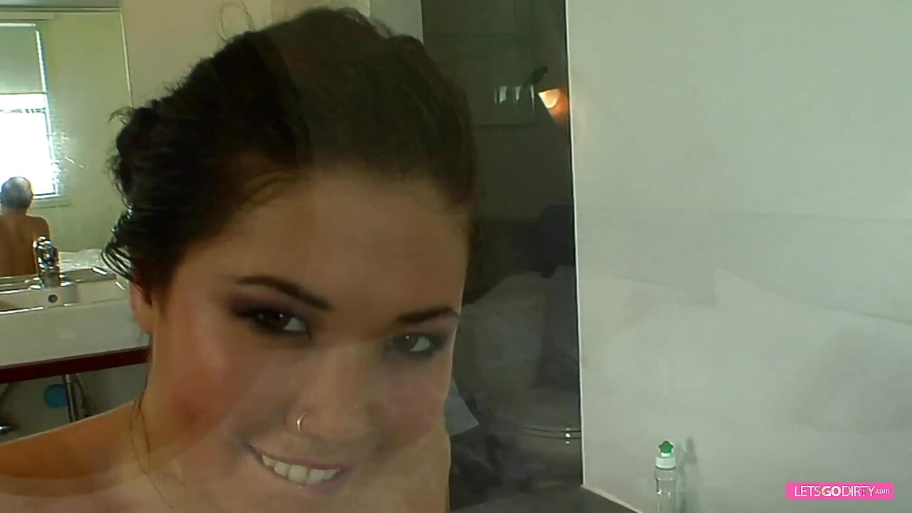 Asian babe has big boobs and craving pussy