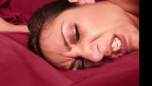 Sexy MILF spreads legs as huge cock thrusts her tight pussy to a cumshot
