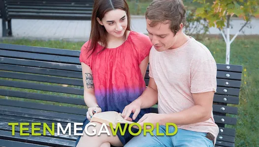 Teenmegaworld - трах-изучение - биология зашкаливает!