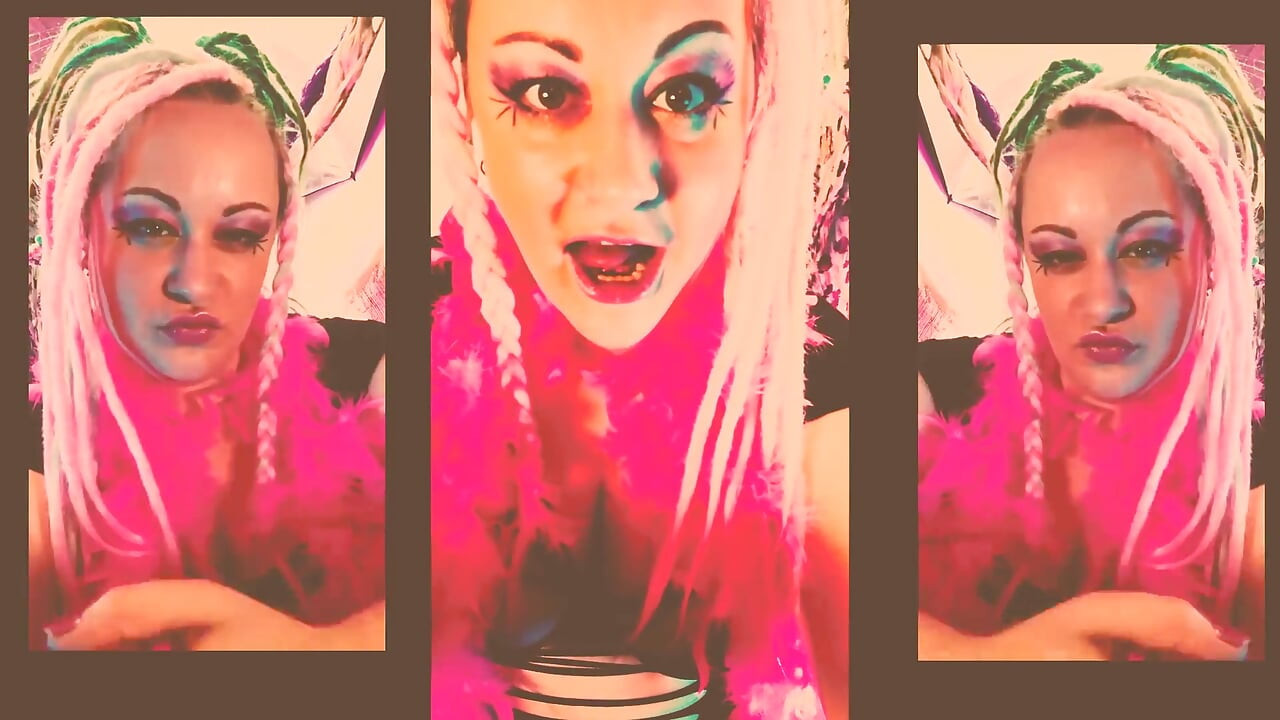 Eu estou dizendo ao seu chefe que você chupou um vibrador para mim a menos que você chupe um pau real para mim joi cei