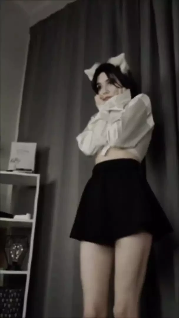 YmekoKitana video