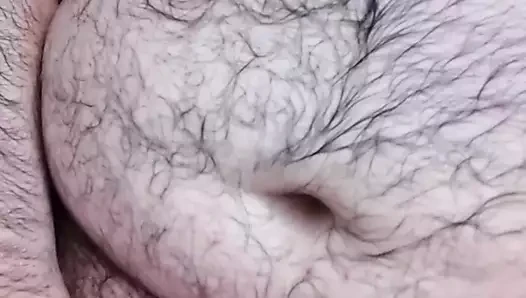 Şişman adam için duşta pissing ve handjob