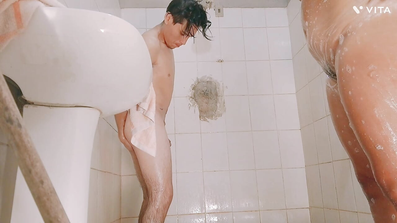 Üvey Annemi Özel Banyosunda Sevişmek Bölüm 4