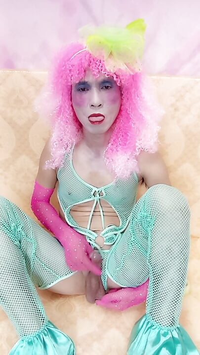 Oanh Le transkønnet iført sexet tøj porno cucu for meget nydelse