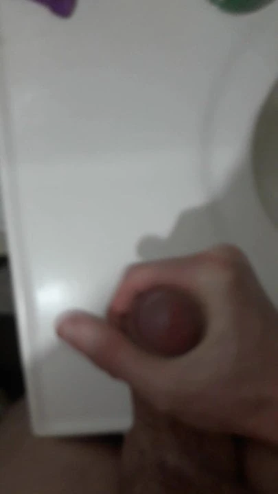 Jerking and cum in the bathroom - 01