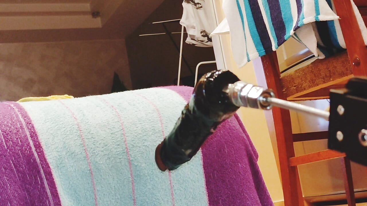 Destroy my ass, for fuck machine, and big dildo.