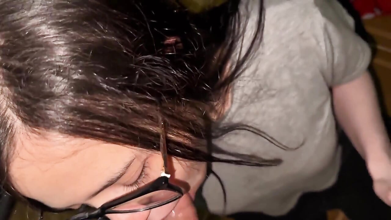 My Step-cousin Can Barely Come Over to Have Delicious Sex, She Gives Him a Good Blowjob