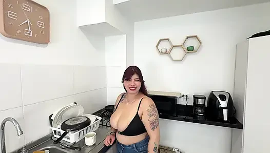 POV Blowjob Fucking with My Stepsister Just Before I Go to Work