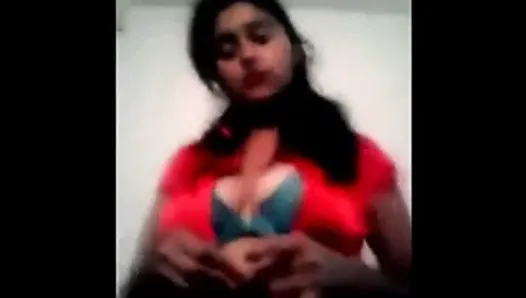 Kawshi boobs