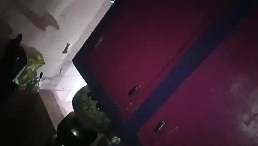 Desi schönes mädchen enge muschi erstmals xxx videos, Desi schönes dorfmädchen sexvideo