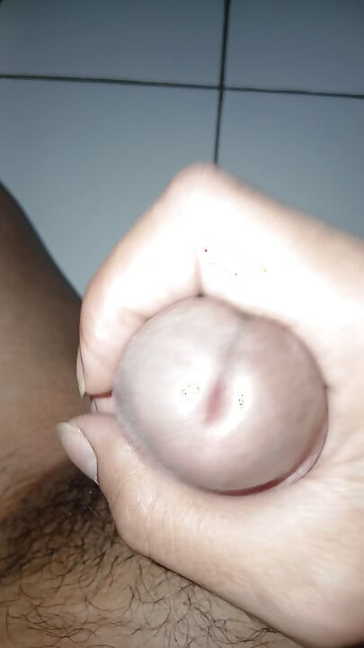 Masturbating Gay Asian Long Cock Alone In Boarding Room