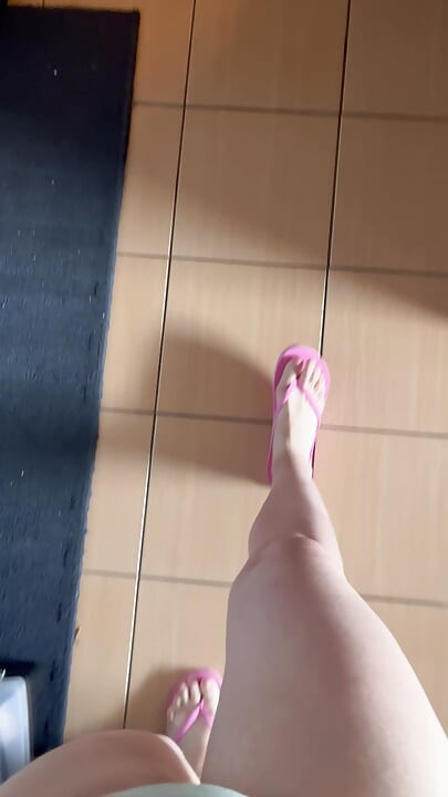 POV: Sounds of Flip-flops Walking