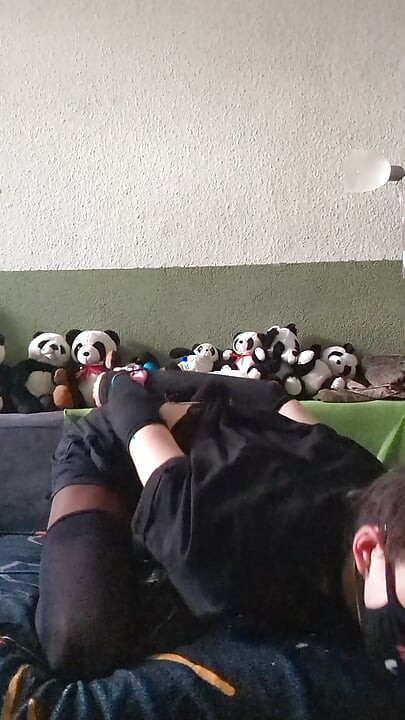 Enyoing Ruke Vezane Iza Leđa
