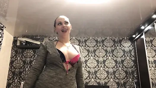 Starkes training und anbetung der muskeln! Motivation & dominanz im sexy körperanzug!