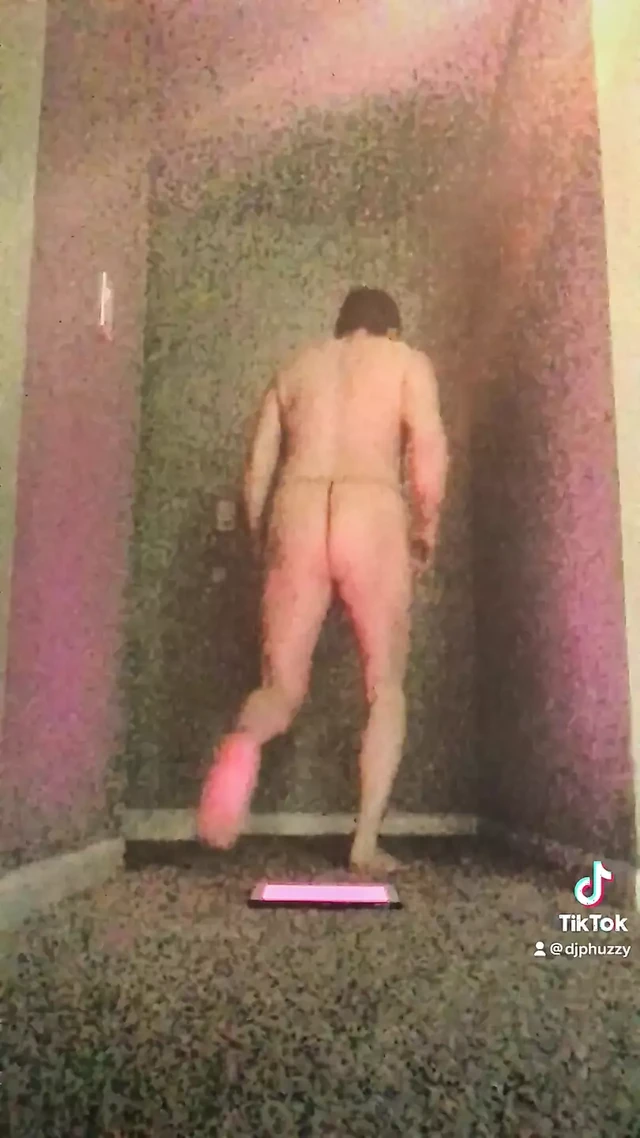 TikTok performance of The Wall side A