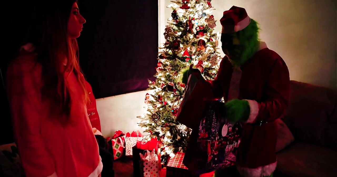 Noel'de grinch nasıl sikiliyor
