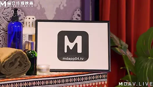 MD-0267 Красивая массажистка-, нежная детоксикация ягодиц