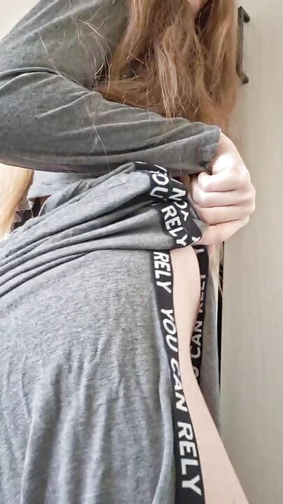 I've got a bit of a domestic kink, and I can keep a secret !