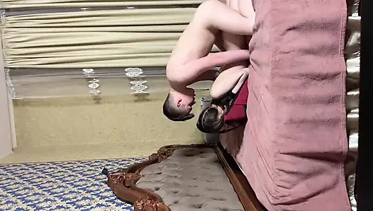 Она Почувствовала, Как По Ее Коже Пробежали Мурашки
