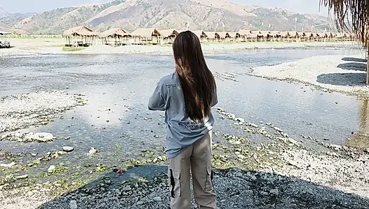 FARM GIRL GIVE HER VIRGIN PUSSY TO A STRANGER