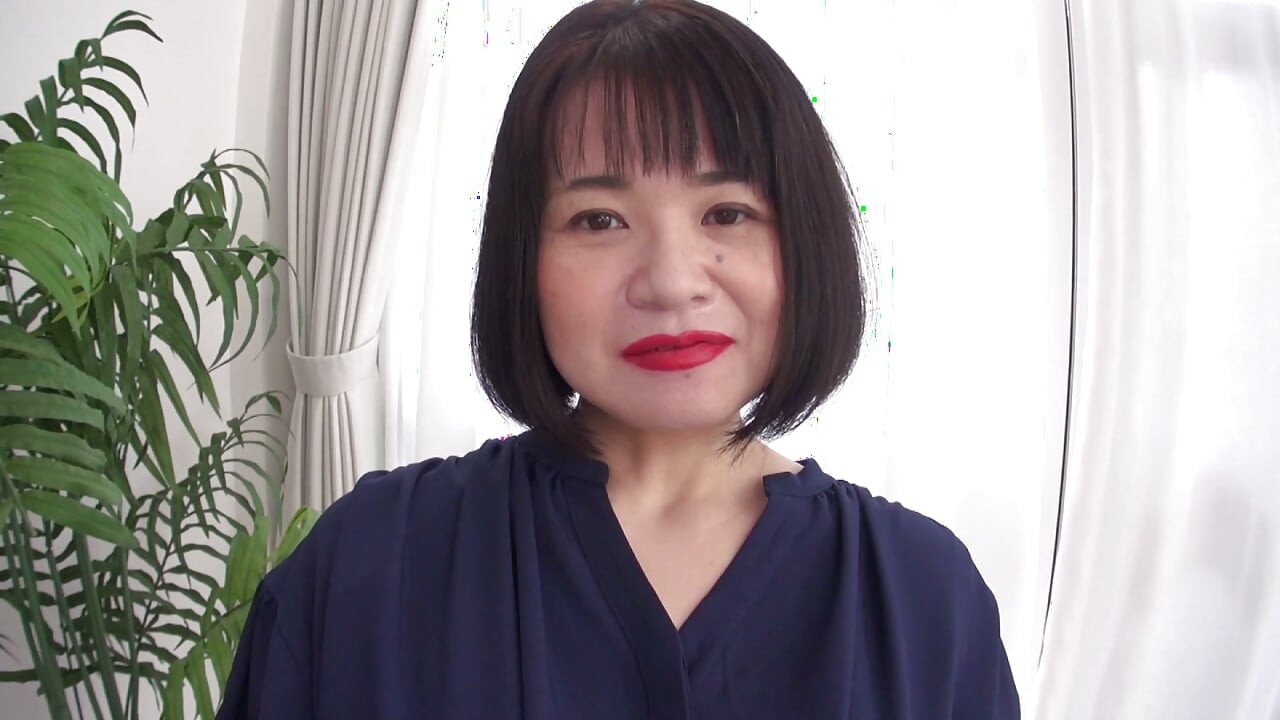 H091F05 與丈夫長期無性生活後，遲來的成熟女性在AV拍攝中甦醒於性愛的快感，被激烈地翻弄、拋擲，卻在首次拍攝中不斷高潮！