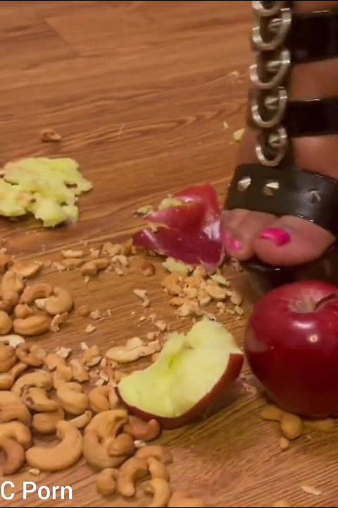Pissing Squashing Fruits with My High Heels