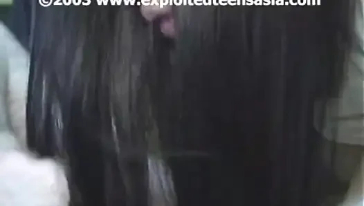 Эксклюзивная тайская дрочка в любительском видео, круглая жопа крошки, трахнутая по всей комнате, с обратного, хороший камшот на лицо.