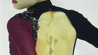 Yuna kim sexy espalda cum homenaje #22