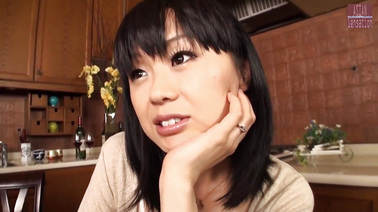 An Unallowed Side of Mother-in-law: Maki Amemiya's Untold Desires - Ep. 3