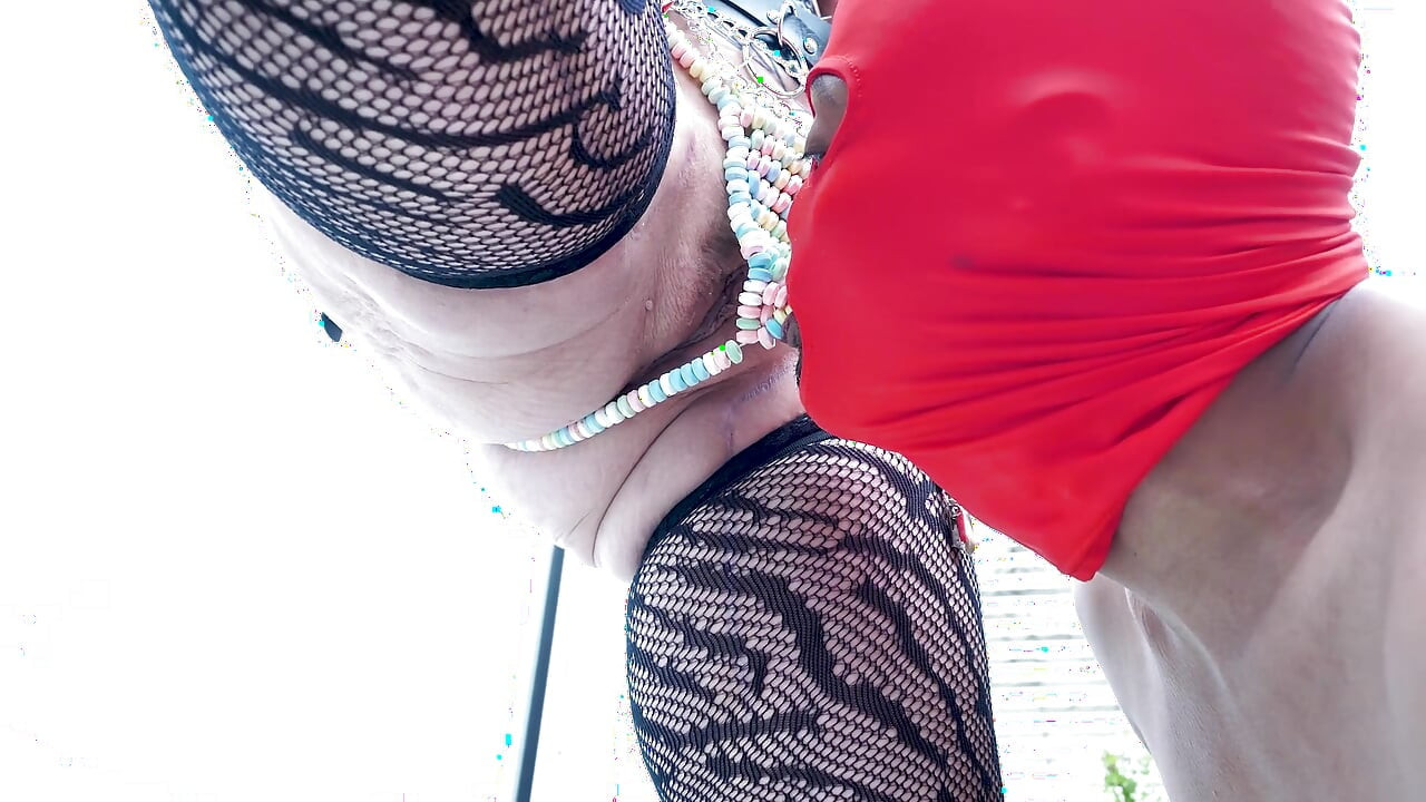 When Miss Kika meets Kiko
