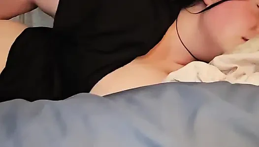 Gaun malam baru, harus mencobanya.