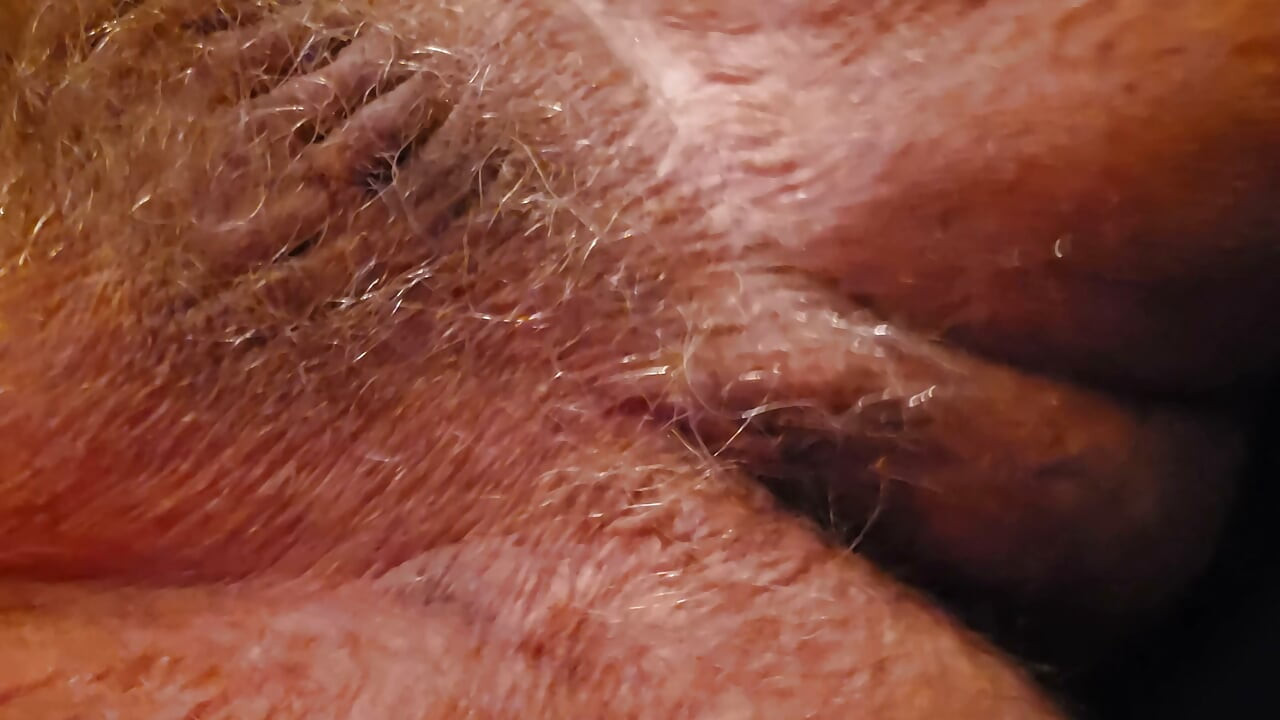 Any woman wants to suck me ?