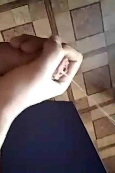 私の巨大なコックからの巨大なザーメンの選択