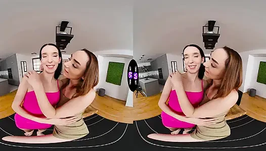 Şanslı adam izlerken iki azgın kız birbirini sikiyor - tmwvrnet