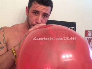 Balloon-фетиш - Edward Popping Balloons видео 1