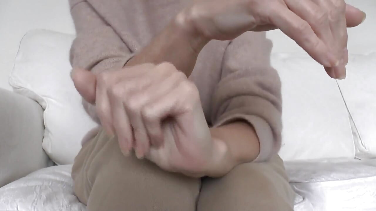 Tangan dan kuku yang cantik dan elegan yang disampaikan oleh Lady Victoria Valente Bahagian 2