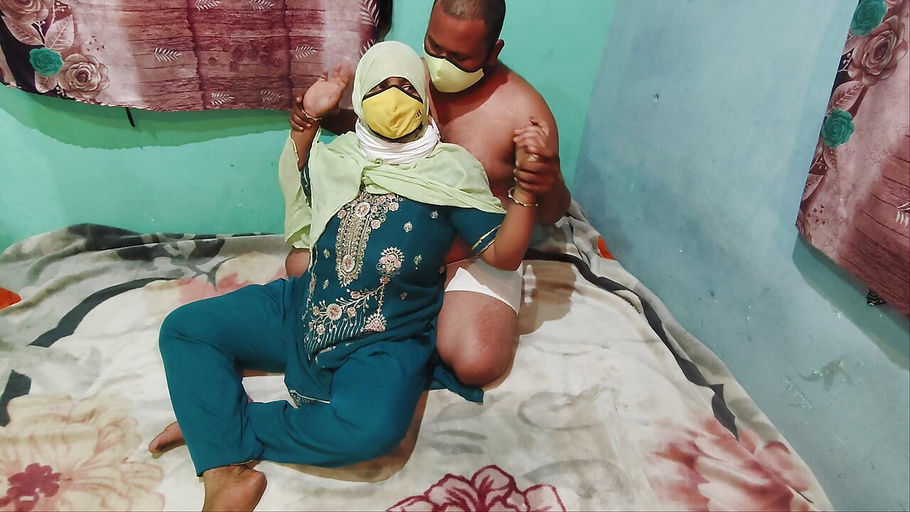 Poor Muslim Girl Exchange Pussy