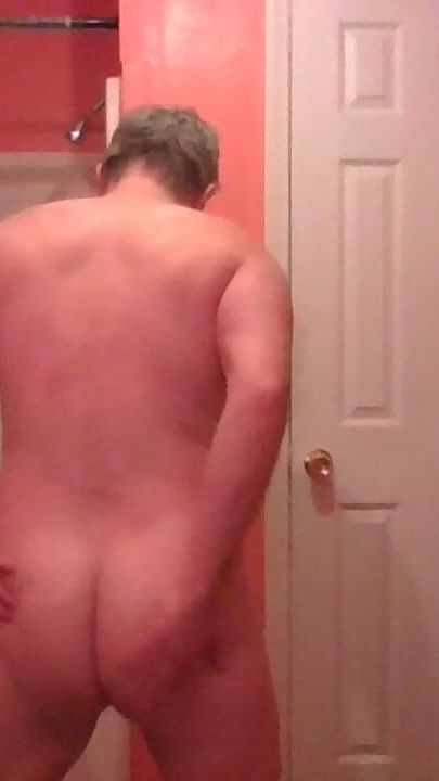 i was just slapping  my sweet ass ass a  bit today was feelin horny though for real