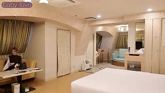 Gal Esthetician без цензуры: грязный сервис сливает каждую последнюю каплю, затем кримпай