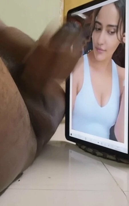 Nega sharma mlečne sise