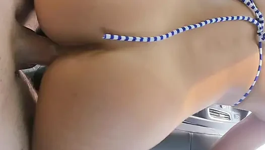 I Travel with My Stepsister, She Puts on Her Bikini and I Fuck Her in the Ass Right There on the Road